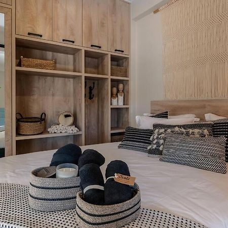 Enigma, A Lux And Boho City Apartment Downtown Превеза Экстерьер фото
