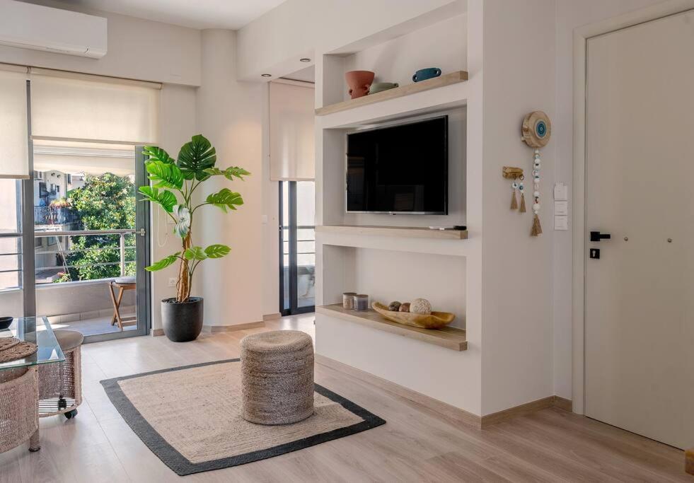Enigma, A Lux And Boho City Apartment Downtown Превеза Экстерьер фото