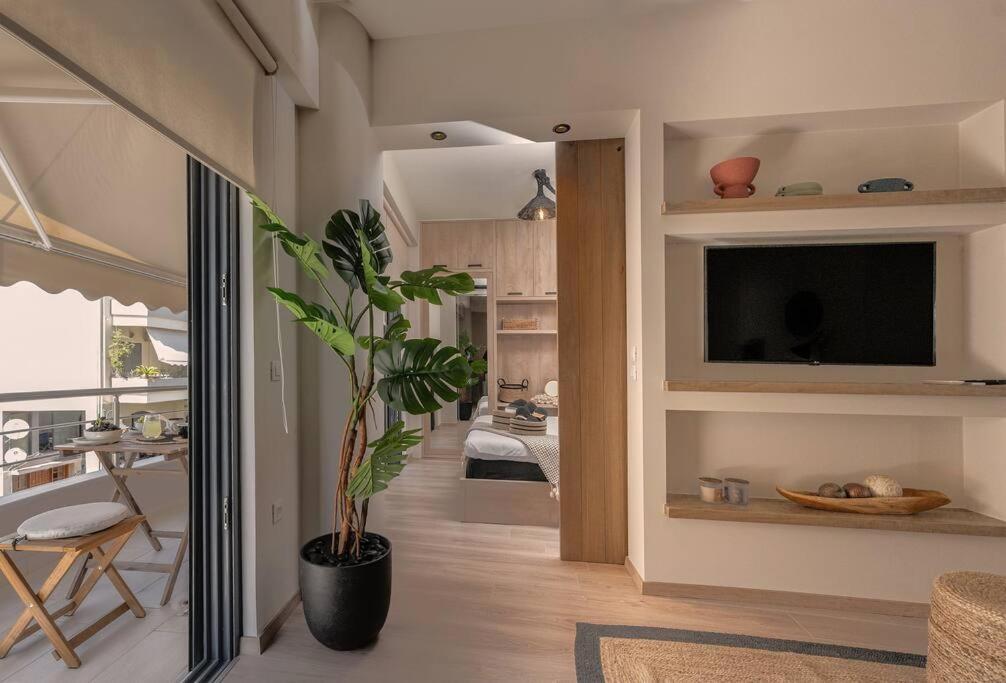 Enigma, A Lux And Boho City Apartment Downtown Превеза Экстерьер фото